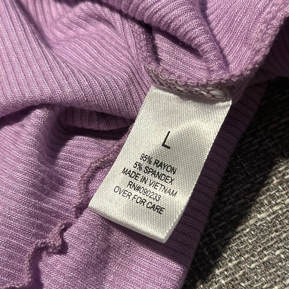 PacSun basic tea size large - Picture 4 of 7
